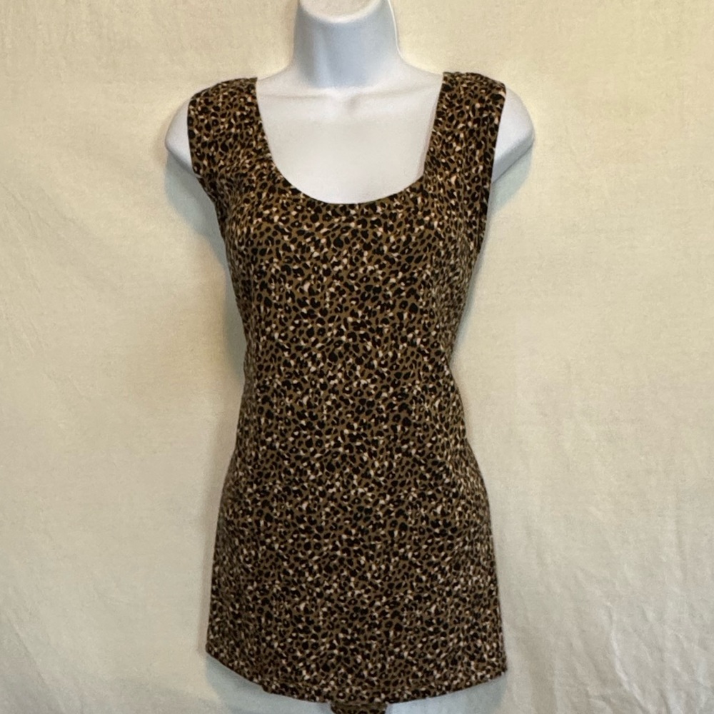 D-36 Ava & Viv PLUS SIZE 2X Black Brown & White Animal Print Sleeveless Blouse‎